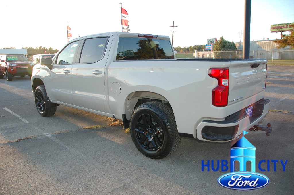Used 2026 Chevrolet Silverado 1500 RST w/ Z71 Off-Road Package AWD/4WD image 3