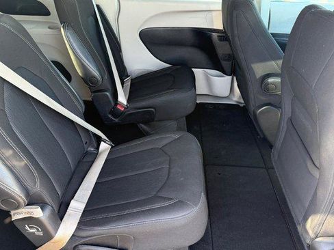 Used 2022 Chrysler Voyager LX w/ Fleet Security Group image 14