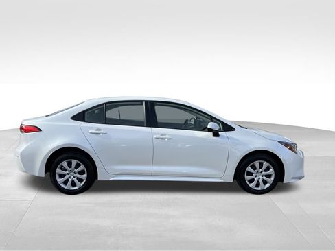 Certified 2023 Toyota Corolla LE image 6
