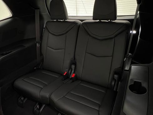 Used 2022 Cadillac XT6 Premium Luxury image 23