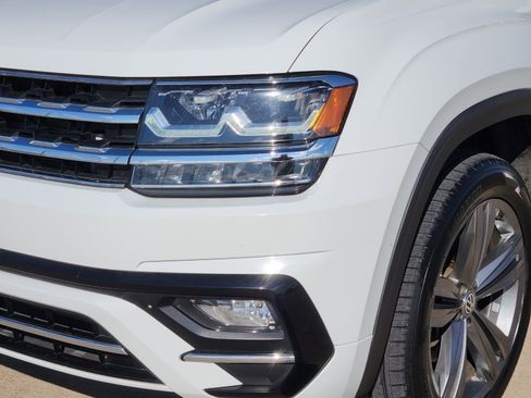 Used 2019 Volkswagen Atlas SE w/ Towing Package image 10