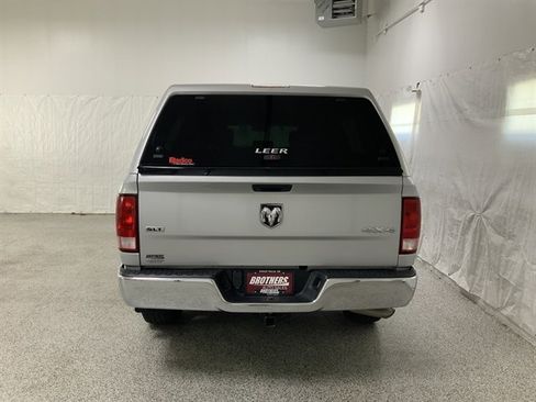 Used 2019 RAM 1500 Classic SLT image 4