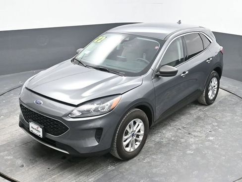 Used 2022 Ford Escape SE image 21