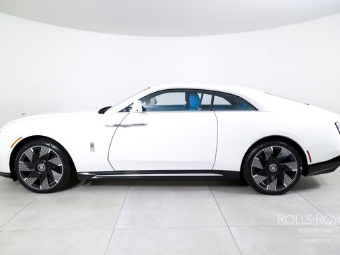 New 2025 Rolls-Royce Spectre w/ Spectre Enhancement Package image 3