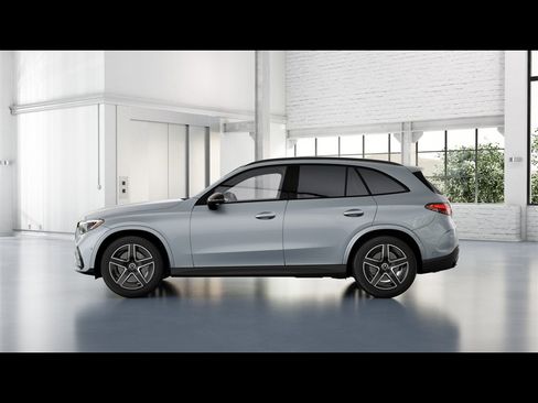 Certified 2026 Mercedes-Benz GLC 300 4MATIC image 29