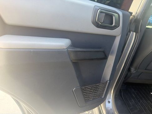 Used 2023 Ford Bronco Big Bend w/ Sasquatch Package AWD/4WD image 17