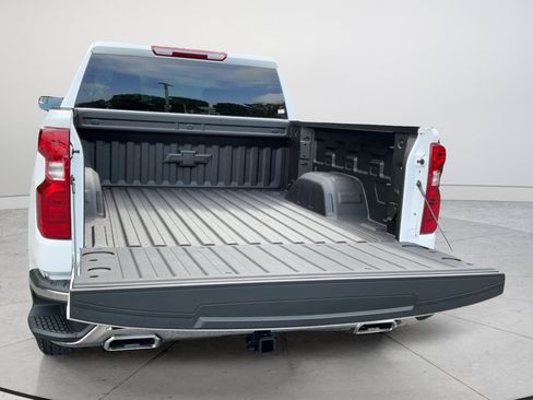New 2026 Chevrolet Silverado 1500 LT AWD/4WD image 16