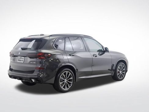 New 2026 BMW X5 xDrive40i w/ M Sport Package AWD/4WD image 5