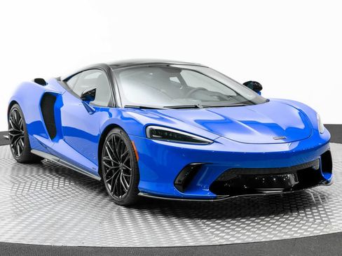 New 2025 McLaren GTS image 42