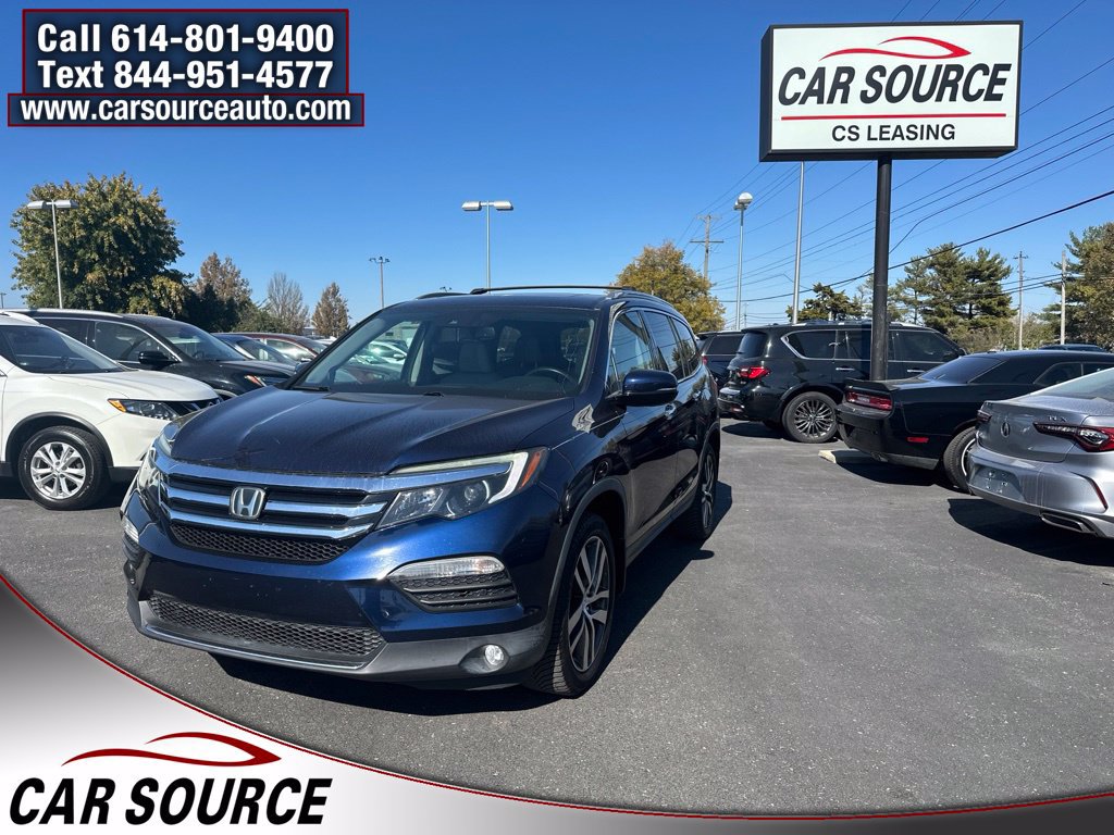 Used 2017 Honda Pilot Touring image 1