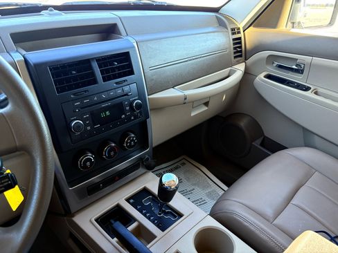 Used 2010 Jeep Liberty Sport w/ Popular Equipment Group image 36