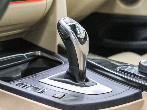 Used 2018 BMW 440i Convertible RWD image 19