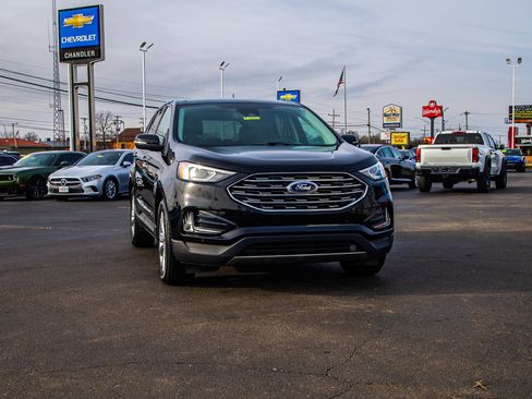 Used 2022 Ford Edge Titanium image 10