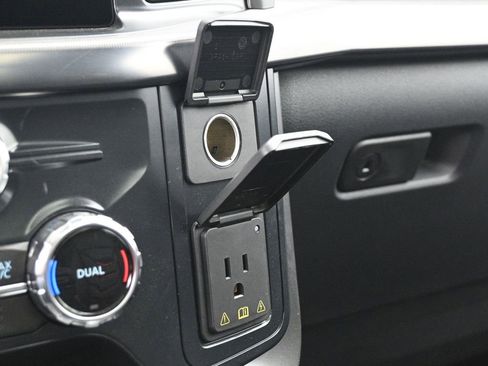 New 2025 Ford F150 Lariat w/ Equipment Group 502A High image 18