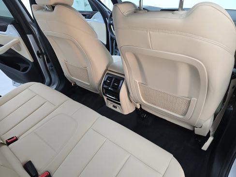 Used 2020 BMW X3 xDrive30i w/ Driving Assistance Package image 11