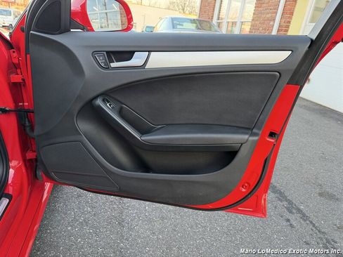 Used 2015 Audi A4 2.0T Premium image 58