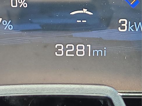 New 2025 Chevrolet Silverado EV RST image 23