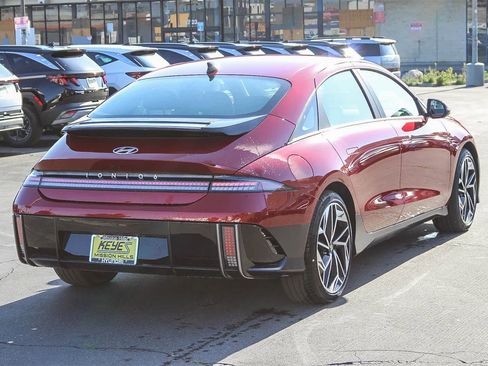 New 2025 Hyundai Ioniq 6 SEL image 4