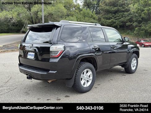 Used 2024 Toyota 4Runner SR5 image 4