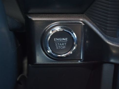 Used 2024 Ford F150 Lariat w/ Equipment Group 502A High AWD/4WD image 28