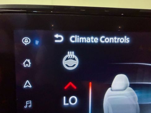 Certified 2023 Nissan Ariya AWD image 27