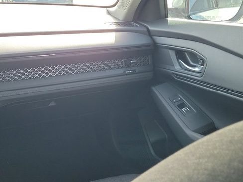 Used 2024 Honda Accord EX image 4