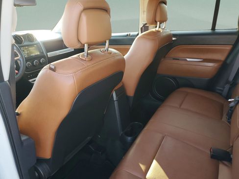 Used 2016 Jeep Compass High Altitude image 10