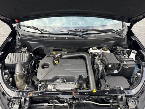 Certified 2023 Chevrolet Equinox Premier image 17