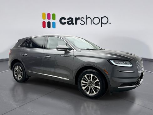 Used 2022 Lincoln Nautilus Reserve AWD/4WD image 7