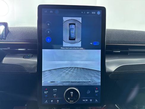 Certified 2022 Ford Mustang Mach-E GT image 17