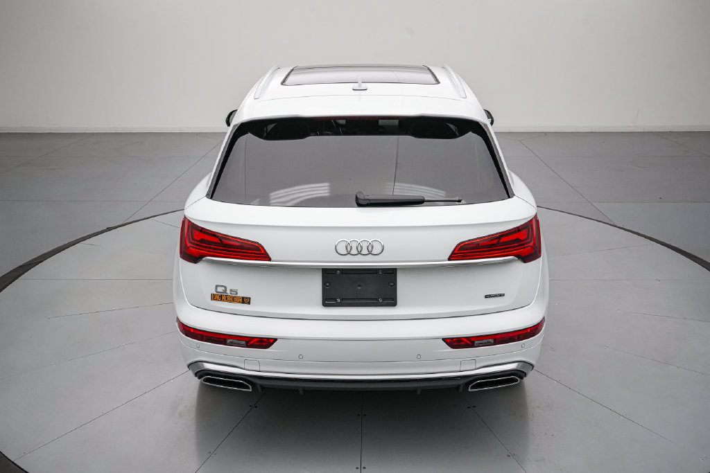 Used 2023 Audi Q5 2.0T Premium w/ Convenience Package AWD/4WD image 5