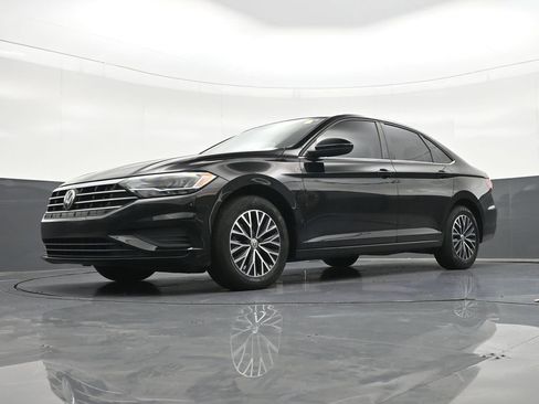 Used 2020 Volkswagen Jetta SE FWD image 23