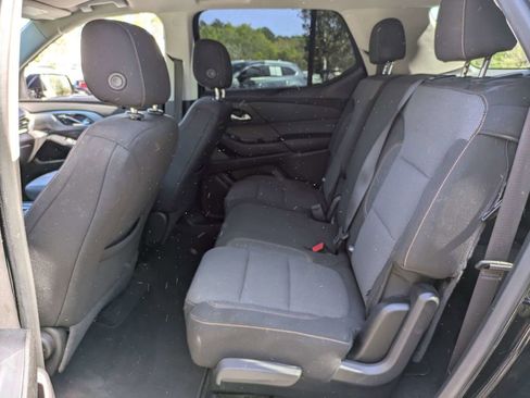 Used 2019 Chevrolet Traverse LS image 17