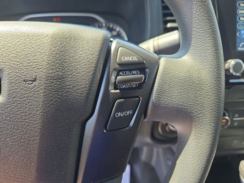 Used 2022 Nissan Frontier S AWD/4WD image 22
