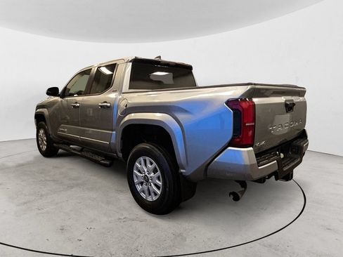 Used 2024 Toyota Tacoma SR5 AWD/4WD image 3