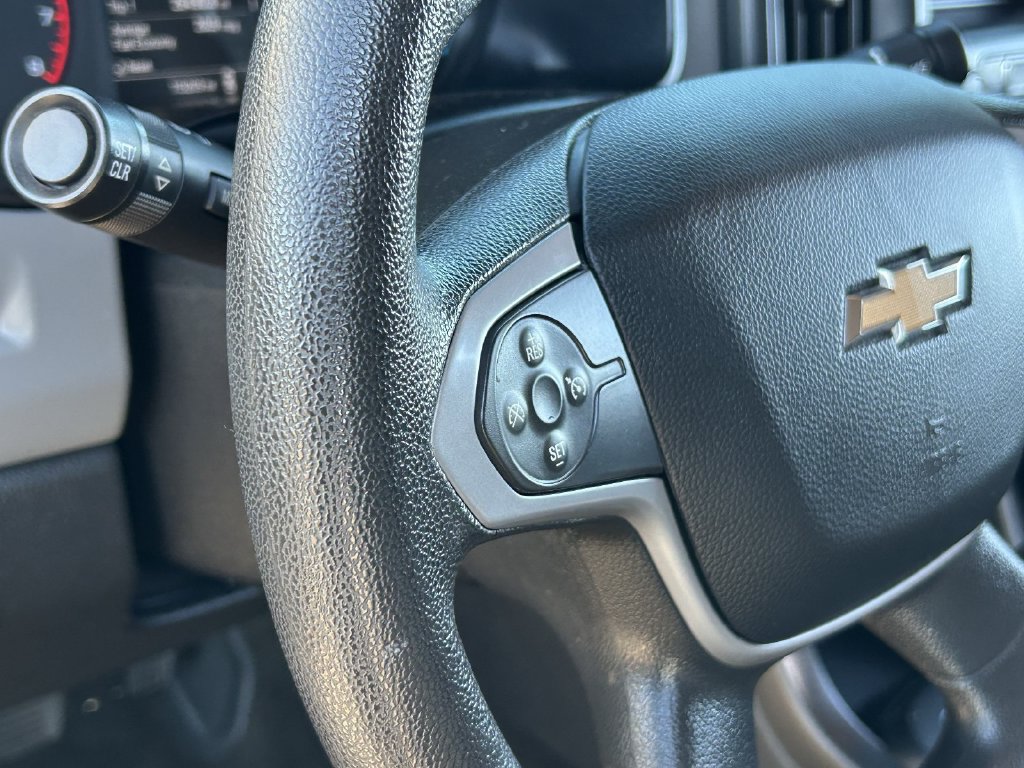 Used 2015 Chevrolet Colorado W/T w/ WT Convenience Package AWD/4WD image 25