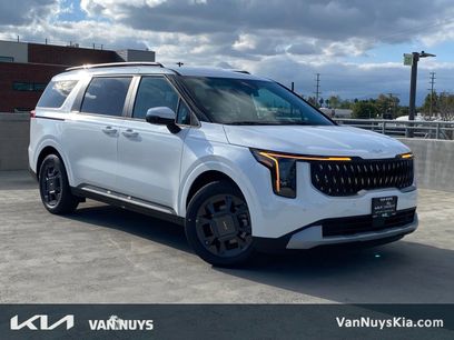 New 2026 Kia Carnival EX