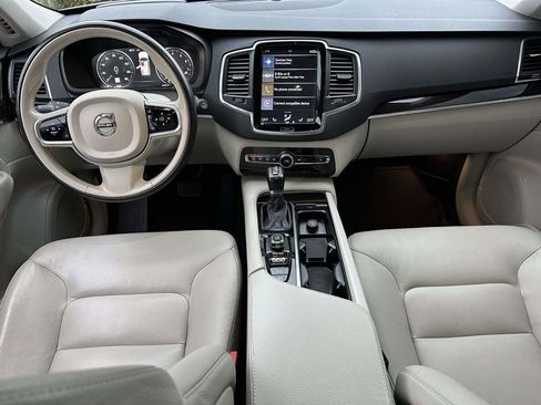Used 2019 Volvo XC90 T6 Momentum w/ Advanced Package image 15