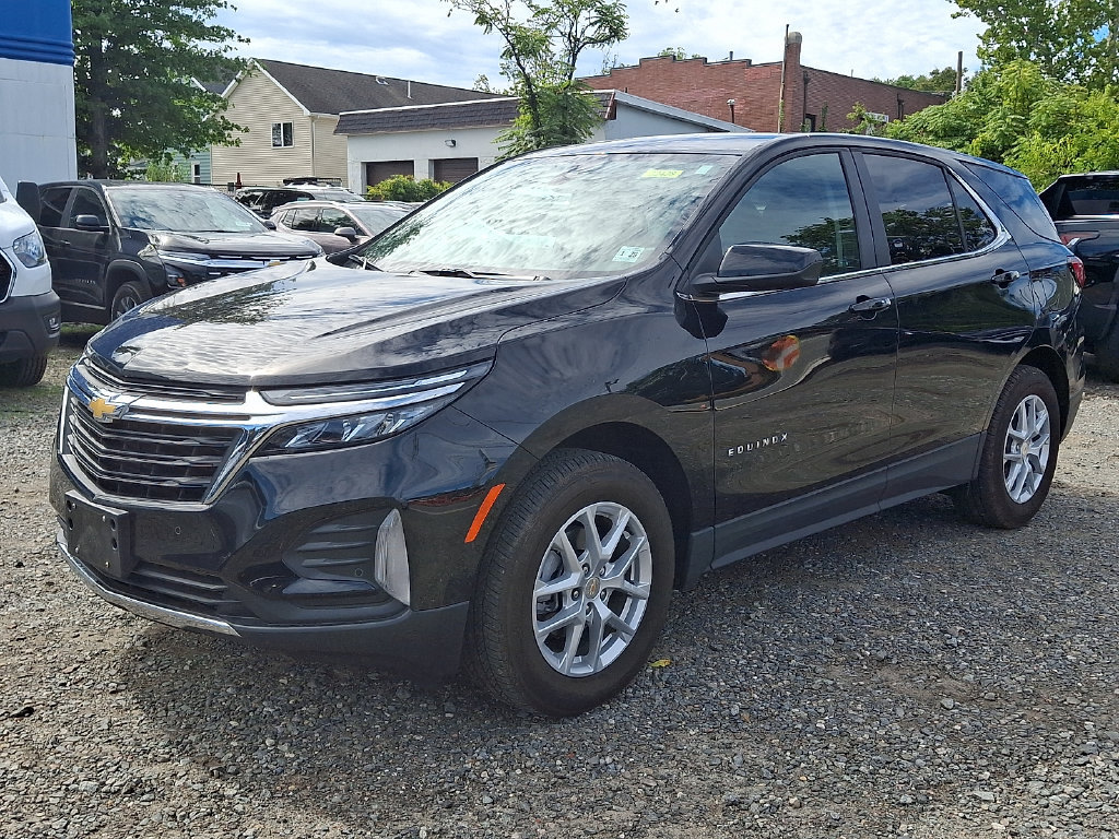 Certified 2024 Chevrolet Equinox LT AWD/4WD image 3