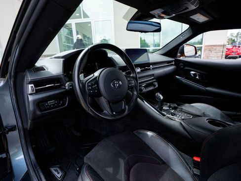 Used 2021 Toyota Supra w/ Safety & Technology Package RWD image 30