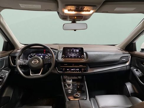 Certified 2023 Nissan Rogue SV w/ SV Premium B Package AWD/4WD image 21