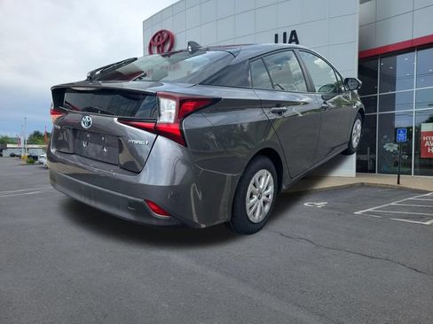 Used 2022 Toyota Prius LE FWD image 3