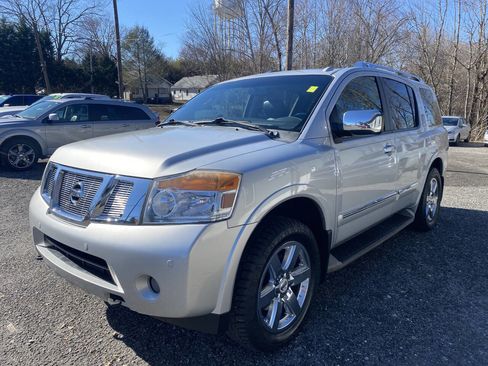 Used 2011 Nissan Armada Platinum w/ 2nd Row Captain Seat Pkg image 10