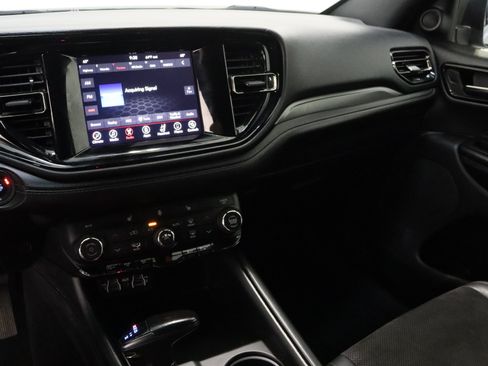 Used 2021 Dodge Durango GT RWD image 16
