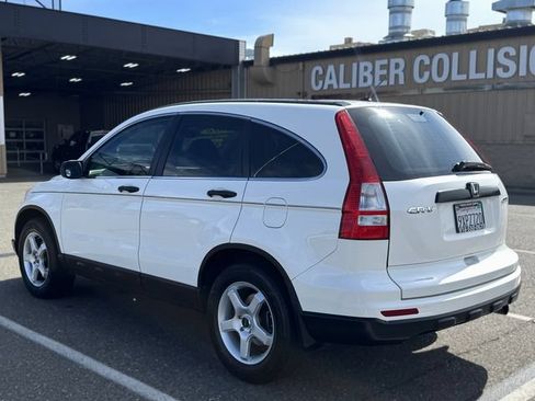 Used 2010 Honda CR-V LX image 7