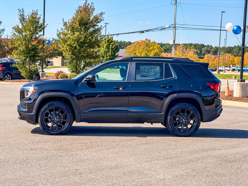 New 2027 GMC Terrain Elevation w/ Elevation Premium Package FWD image 4
