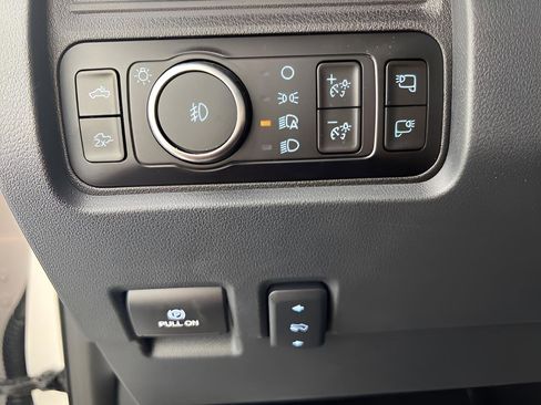 New 2025 Ford F250 Lariat w/ Lariat Ultimate Package AWD/4WD image 12