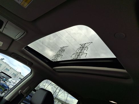 New 2026 Honda CR-V EX-L image 10