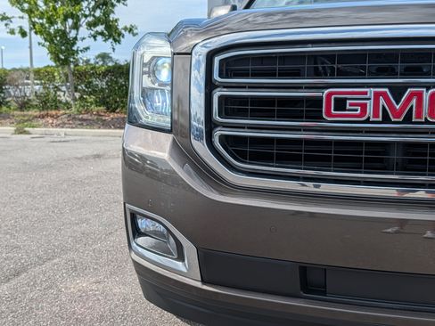 Used 2019 GMC Yukon SLE w/ SLE Value Package RWD image 9