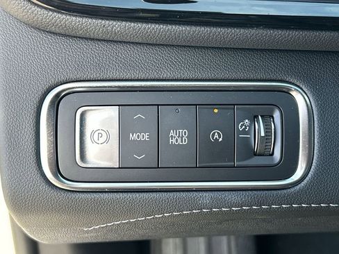 New 2026 Buick Enclave Preferred image 18